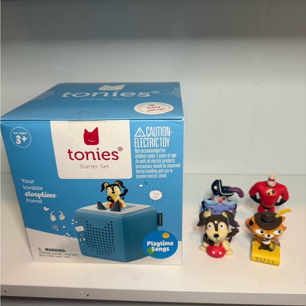 Blue Tonie Box with 4 Tonies